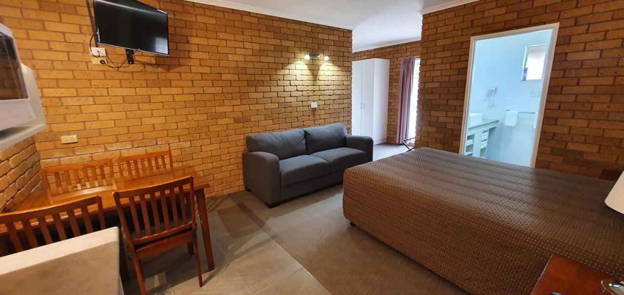 Centrepoint Motel Deniliquin Luaran gambar