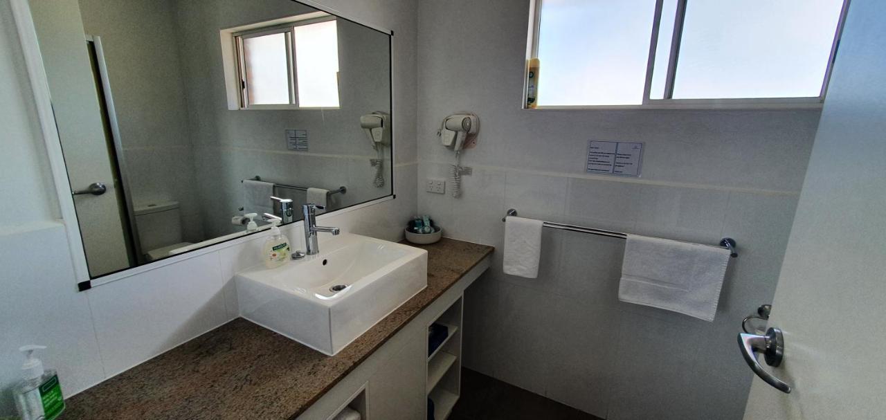 Centrepoint Motel Deniliquin Luaran gambar