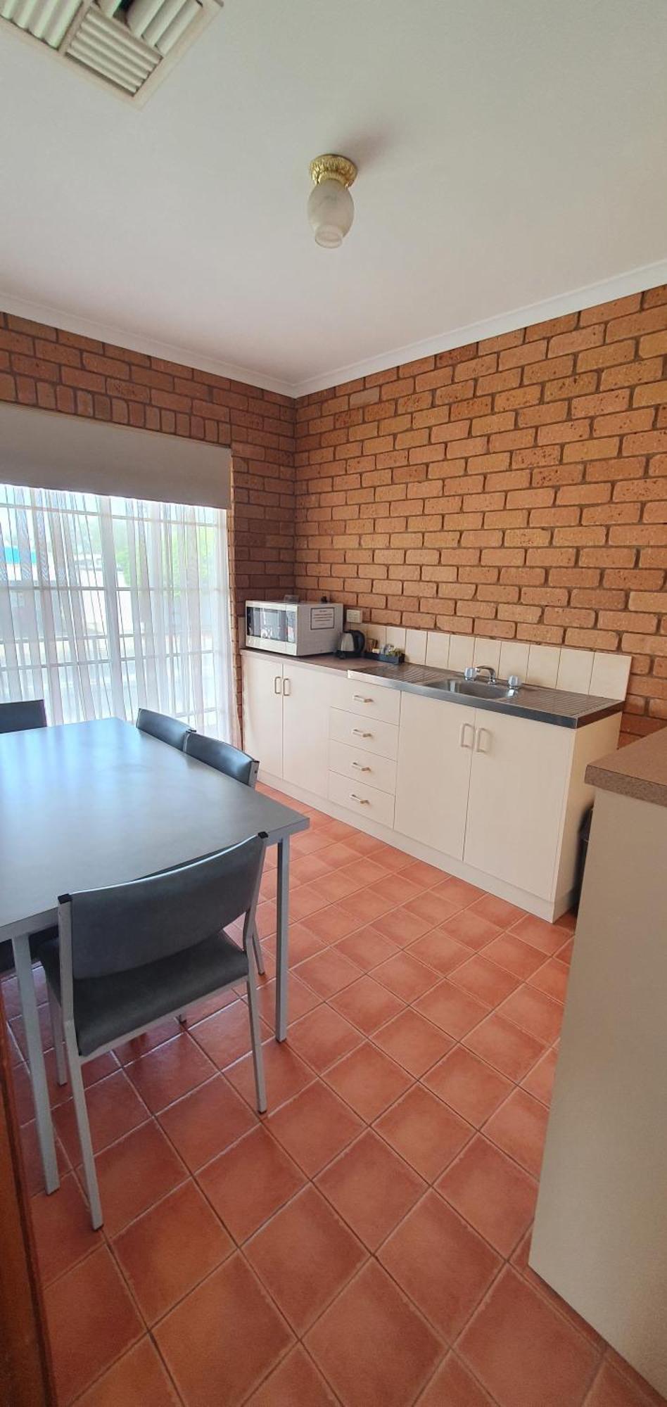 Centrepoint Motel Deniliquin Luaran gambar