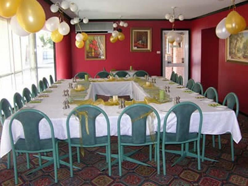 Centrepoint Motel Deniliquin Luaran gambar