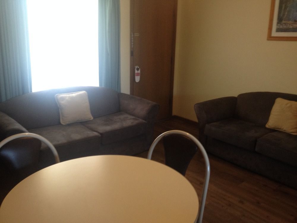Centrepoint Motel Deniliquin Luaran gambar
