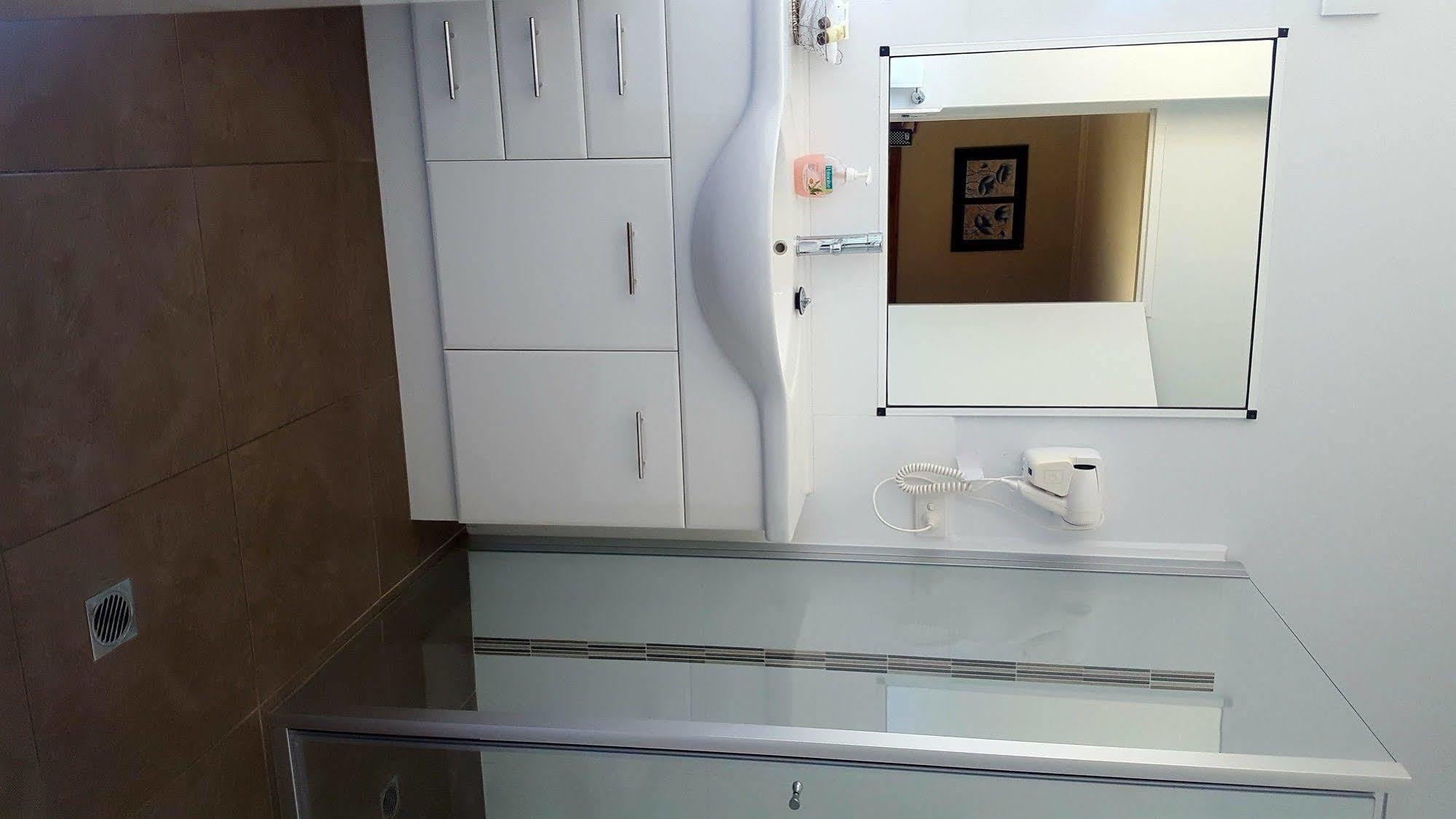 Centrepoint Motel Deniliquin Luaran gambar