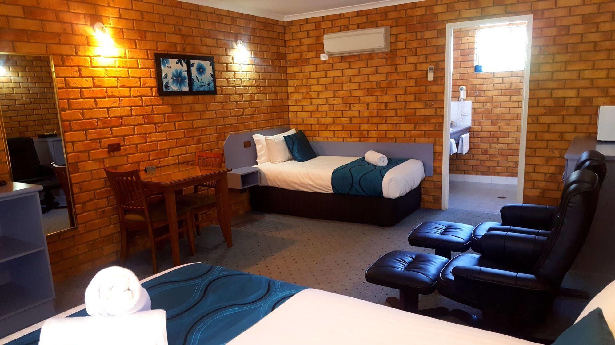 Centrepoint Motel Deniliquin Luaran gambar